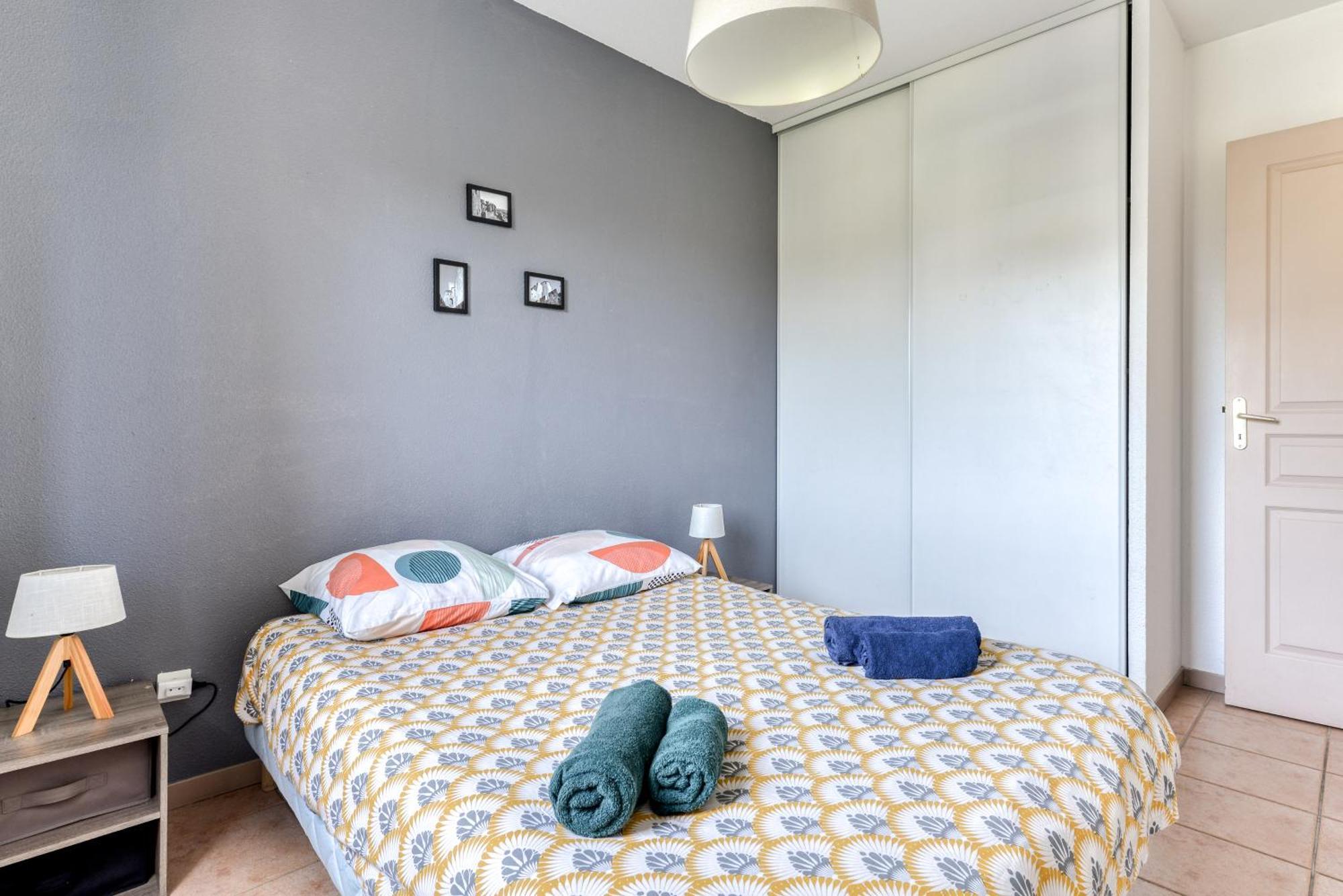 L'Ecrin Jardin Des Remparts - Parking Prive - Terrasse Apartment Carcassonne Luaran gambar
